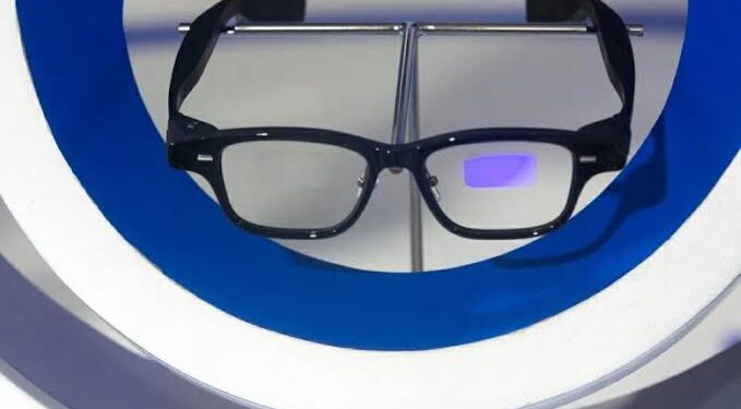 علي بابا تدخل سباق النظارات الذكية بإطلاق “Quark” بميزة بطاريات قابلة للاستبدال.