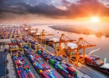 قناة السويس.. بكين تتربع على عرش المنطقة الاقتصادية