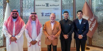 ملك ماليزيا يتفقد مقر “العربية للعود” في الرياض ويصفها بـ “النموذج السعودي الملهم”