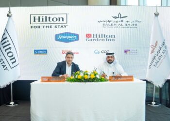 شراكة بين هيلتون وشركة صالح عبدالعزيز الراجحي وشركاه المحدودة لافتتاح فندقي هيلتون جاردن إن وهامبتون باي هيلتون في الرياض.