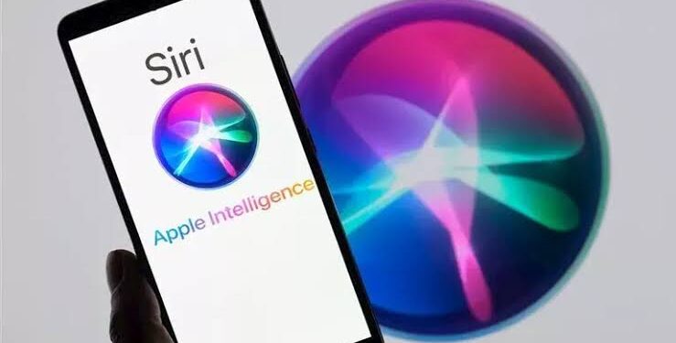 ثورة في عالم “آيفون”.. أبل تودع واجهة “سيري” التقليدية وتتحول إلى روبوت محادثة متطور.
